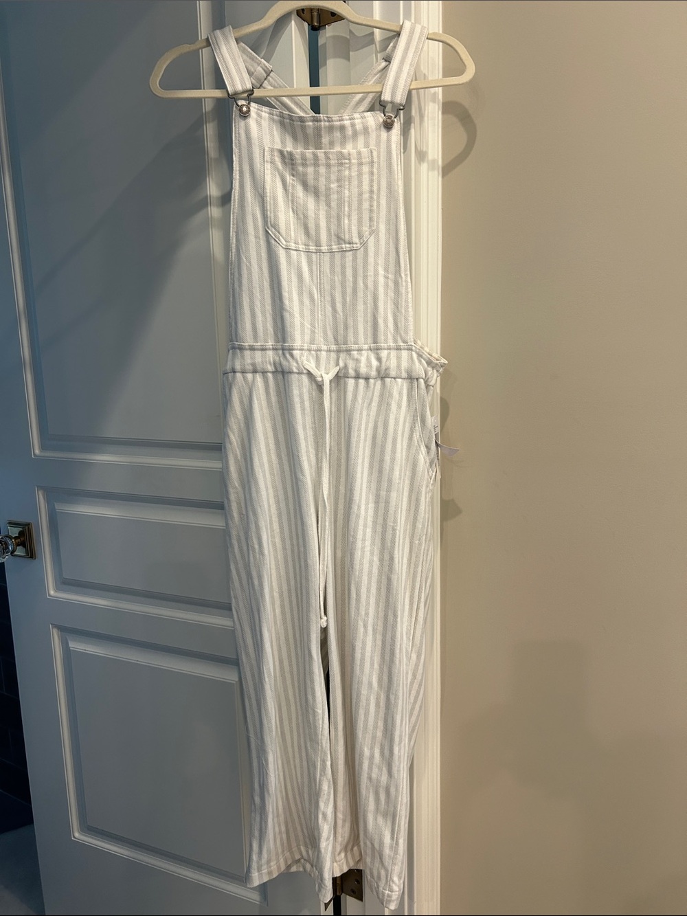 Wallflower S Women’s White Striped Cotton Overalls Jumpsuit NWT